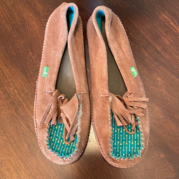 Sanuk Lafayette Brown Suede Leather Moccasin - Size 9 - Picture 1 of 12